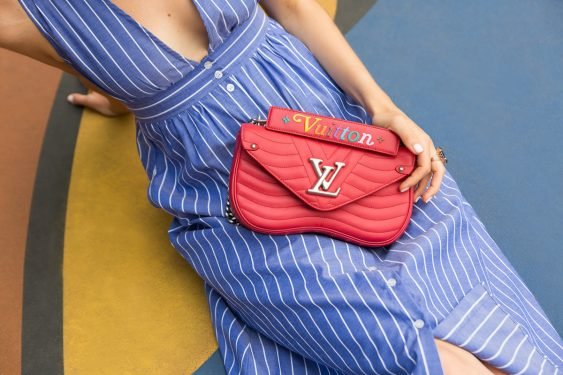 Louis Vuitton New Wave Chain Bag Review: MM vs PM Sizes, Leather, and Rainbow Details thumbnail