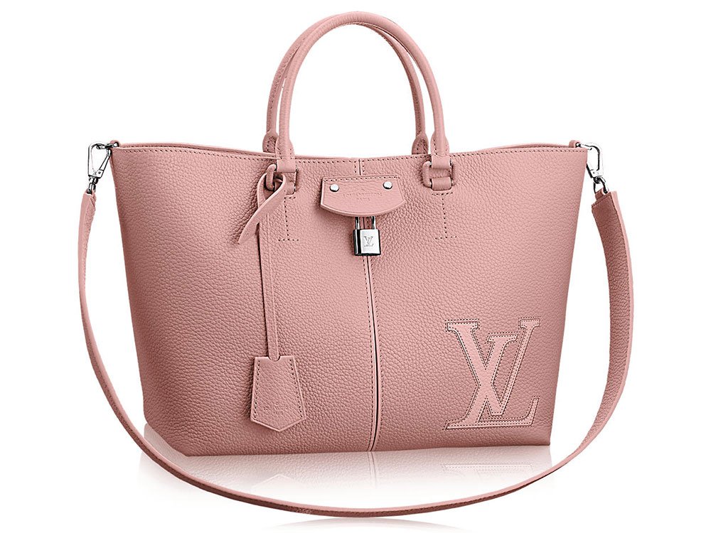 Reference image illustrating Louis Vuitton Pernelle Tote Review: A Versatile Travel Companion for Big Bag Enthusiasts