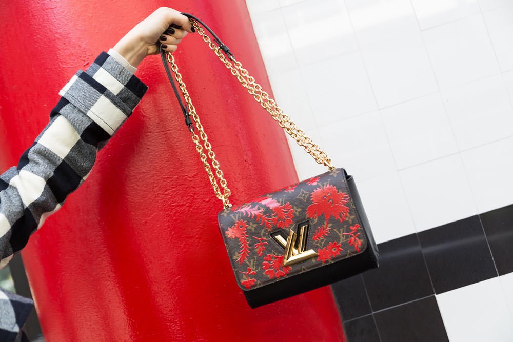 Reference image illustrating Louis Vuitton Twist MM Floral Monogram: A Fresh Botanical Take on an Iconic Silhouette