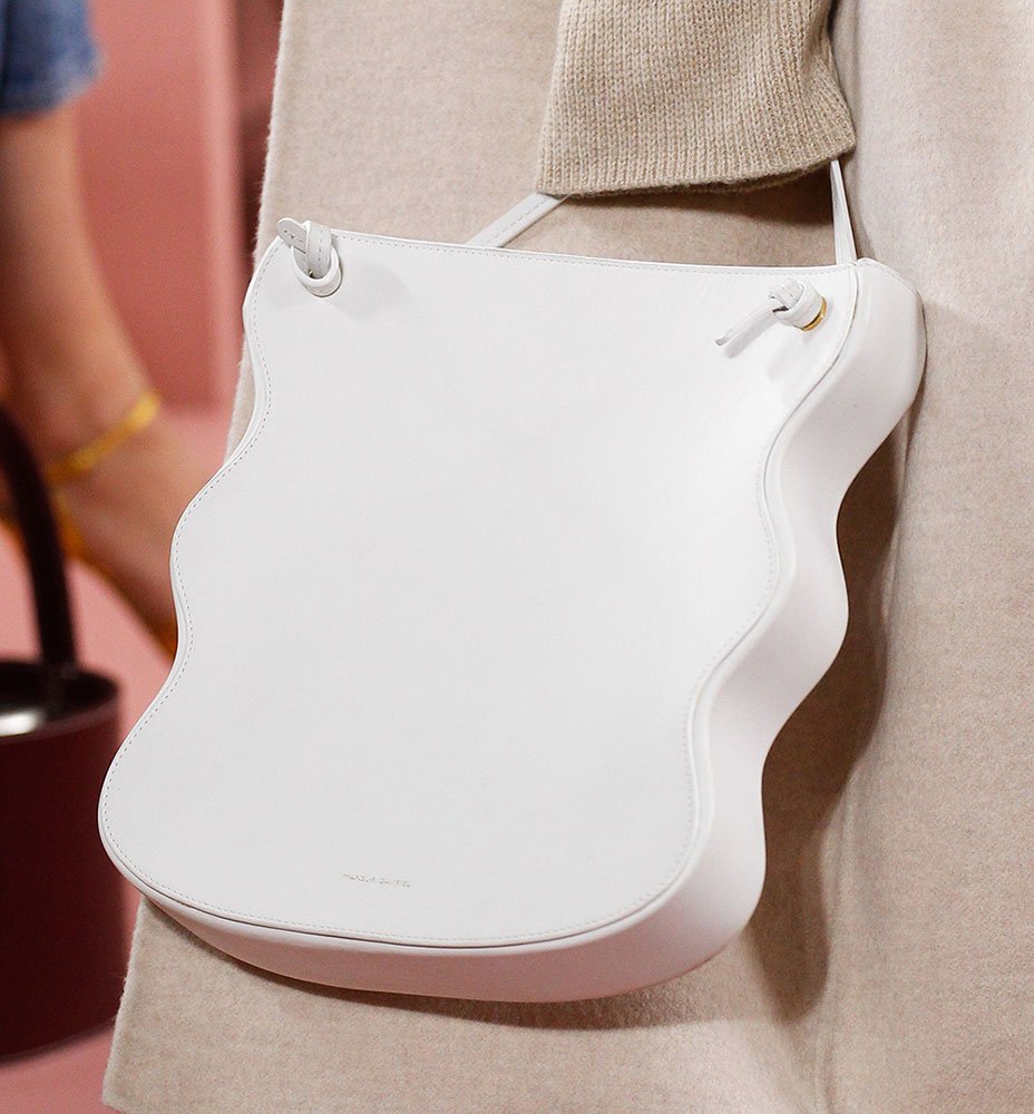 Reference image illustrating Mansur Gavriel Fall 2017 Runway: New Envelope Crossbody Bag and First Ready-to-Wear Collection