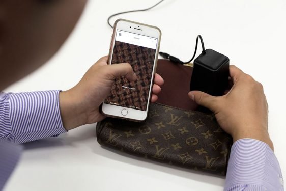 This Startup Says Its Gadget Can Authenticate Your Handbag with Over 98% Accuracy thumbnail
