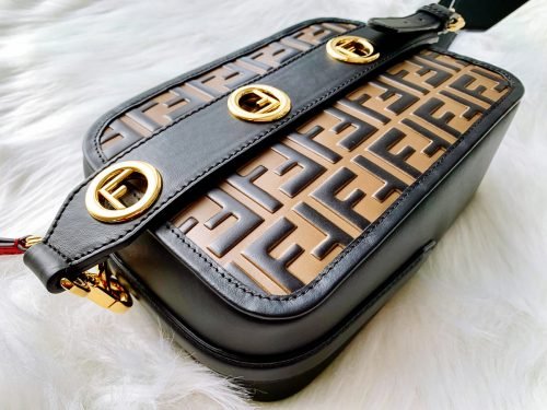 What Is Your Personal It Bag? A Deep Dive Into Timeless Handbag Preferences thumbnail